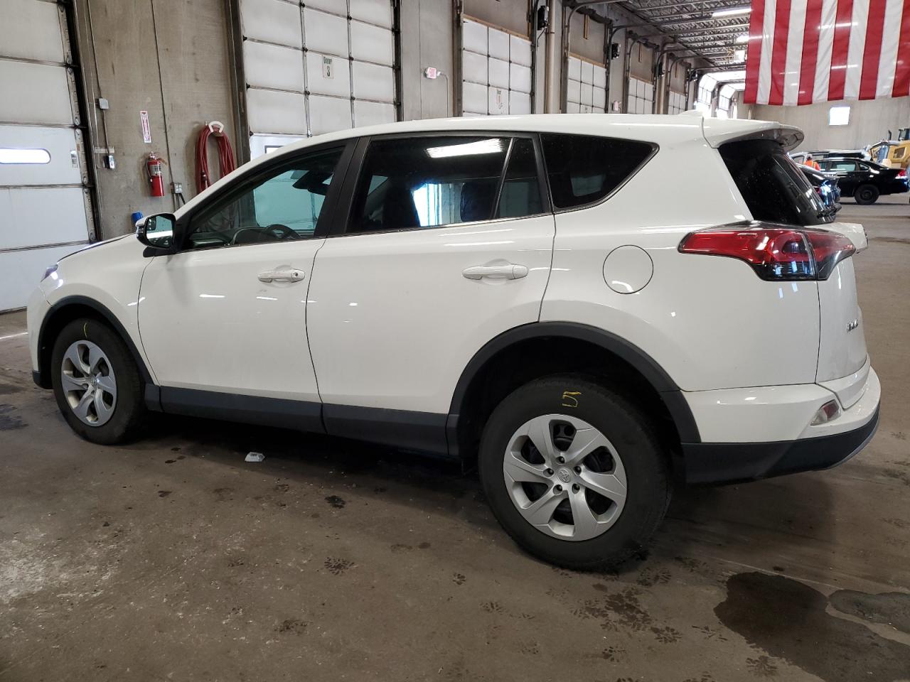 2T3WFREV7JW414178 2018 TOYOTA RAV 4 - Image 2