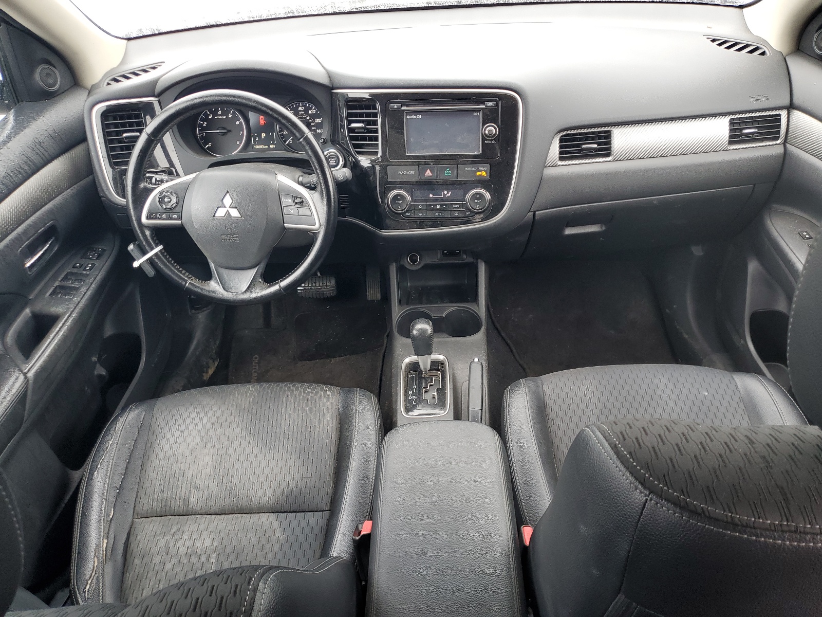 JA4AZ3A35FZ000143 2015 Mitsubishi Outlander Se