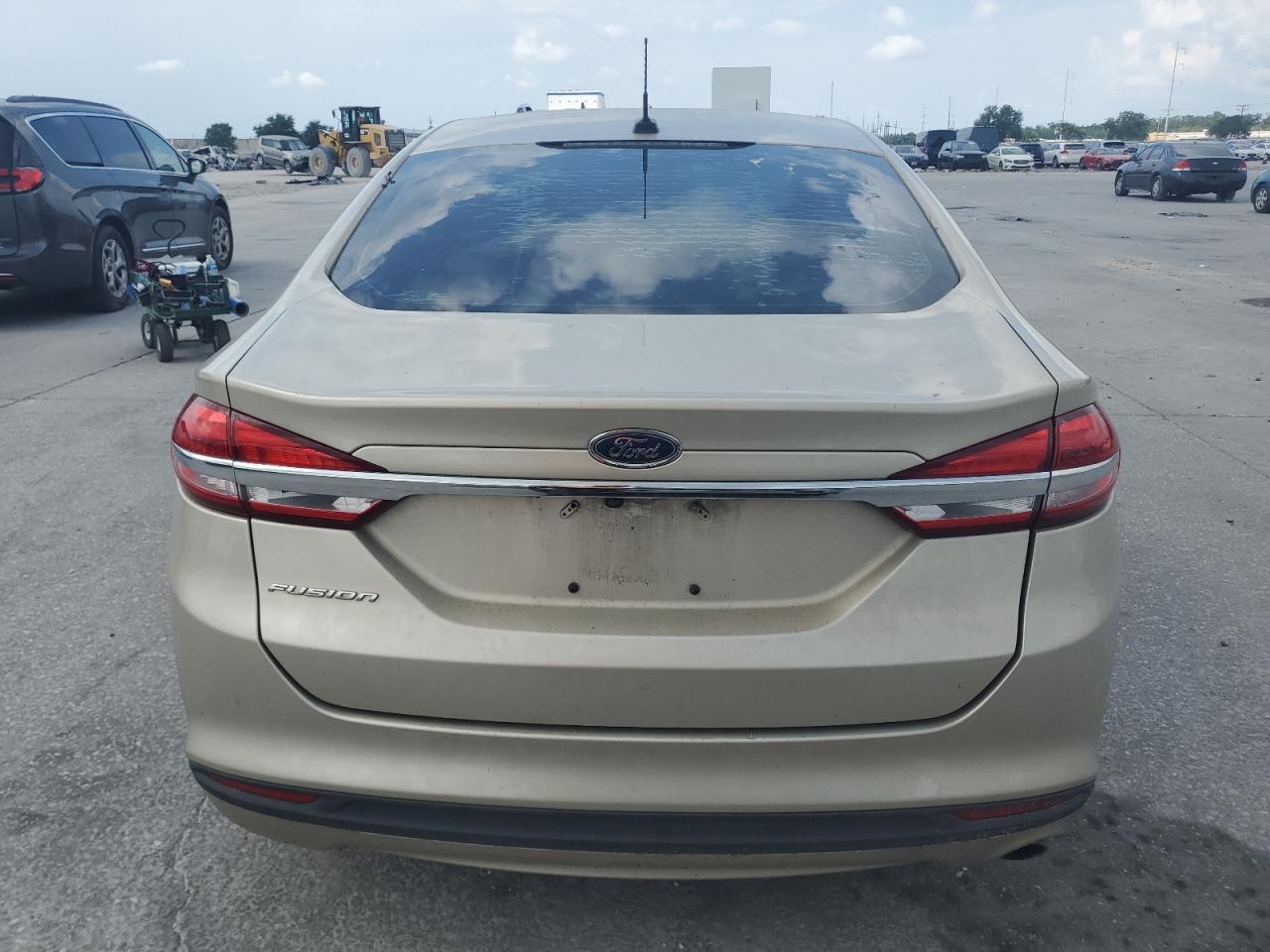 2017 Ford Fusion S VIN: 3FA6P0G7XHR144407 Lot: 68870234