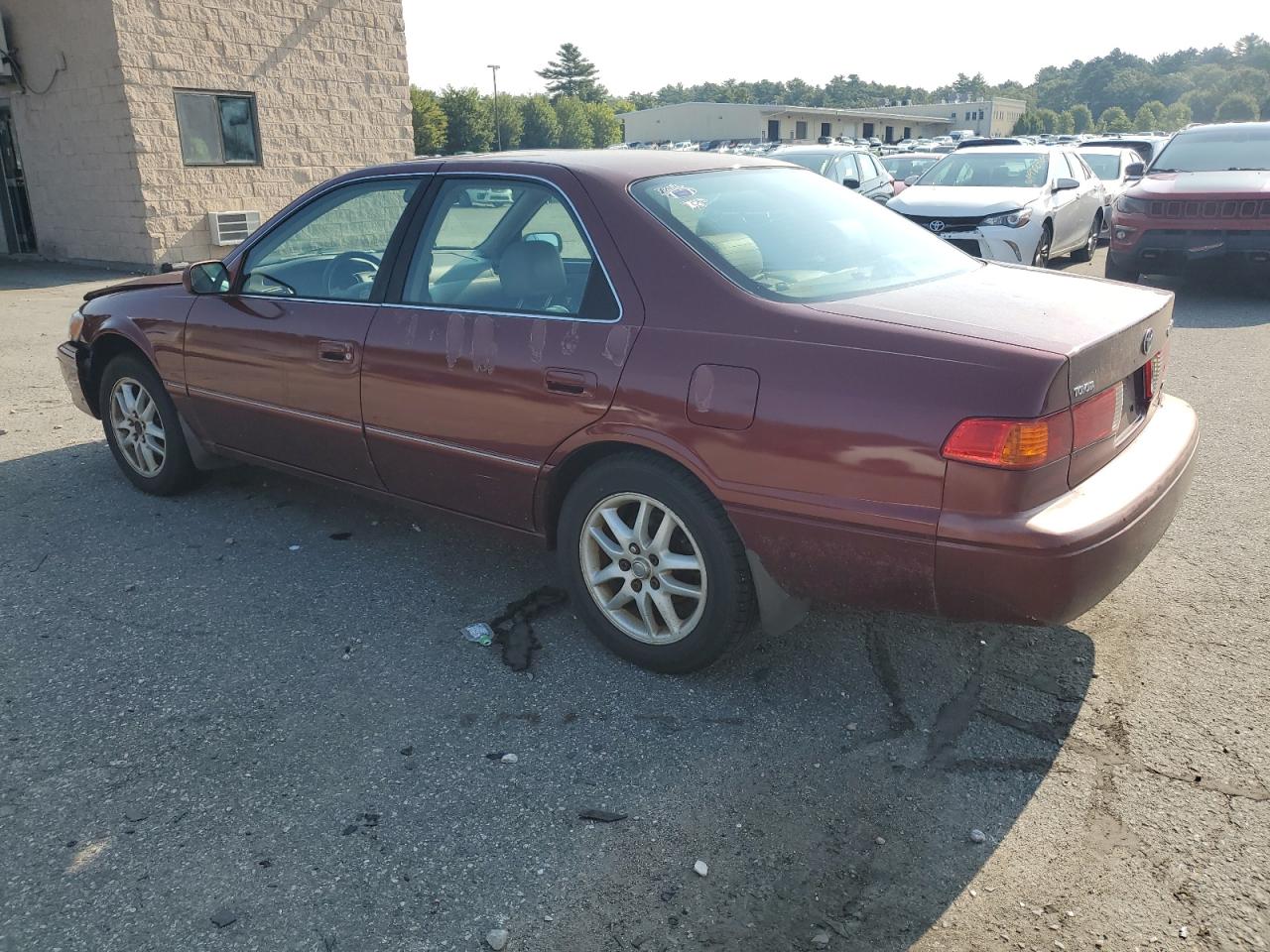 2000 Toyota Camry - Image 2