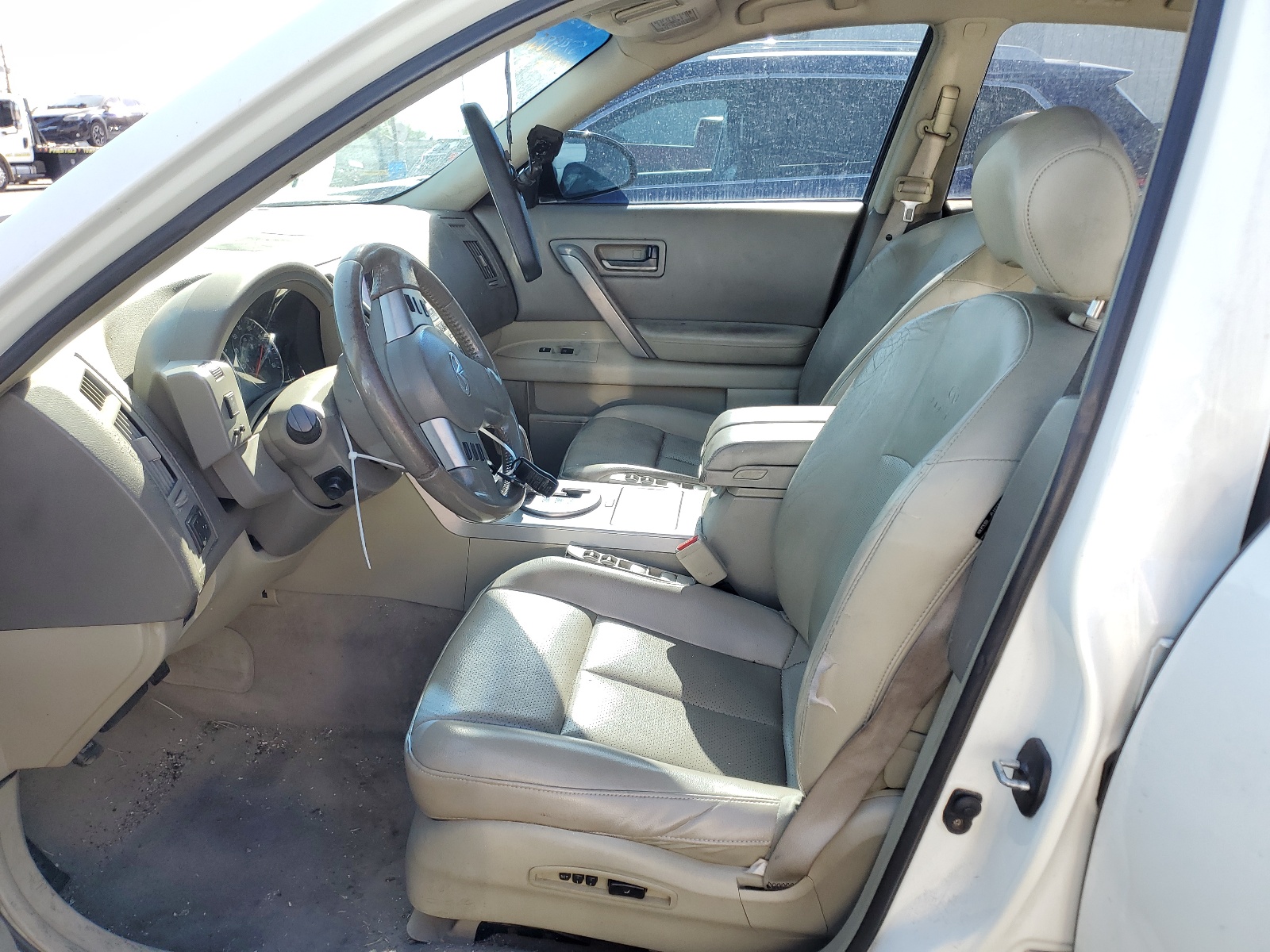 JNRAS08W95X220629 2005 Infiniti Fx35