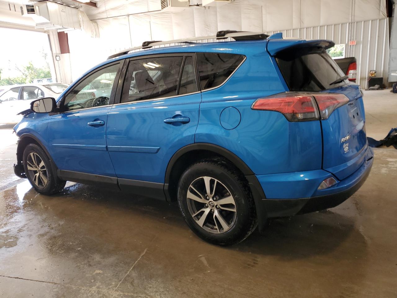 JTMRFREV0GJ094349 2016 TOYOTA RAV 4 - Image 2