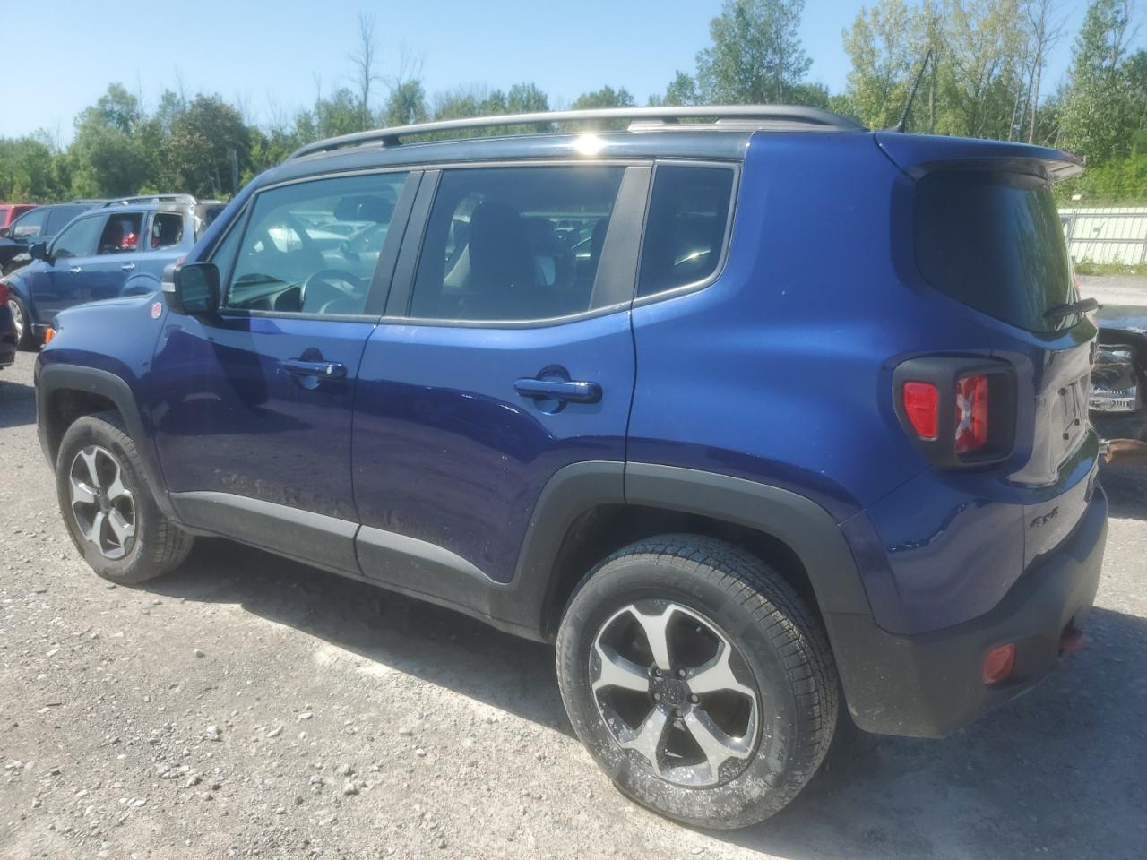 2019 Jeep Renegade - Image 2