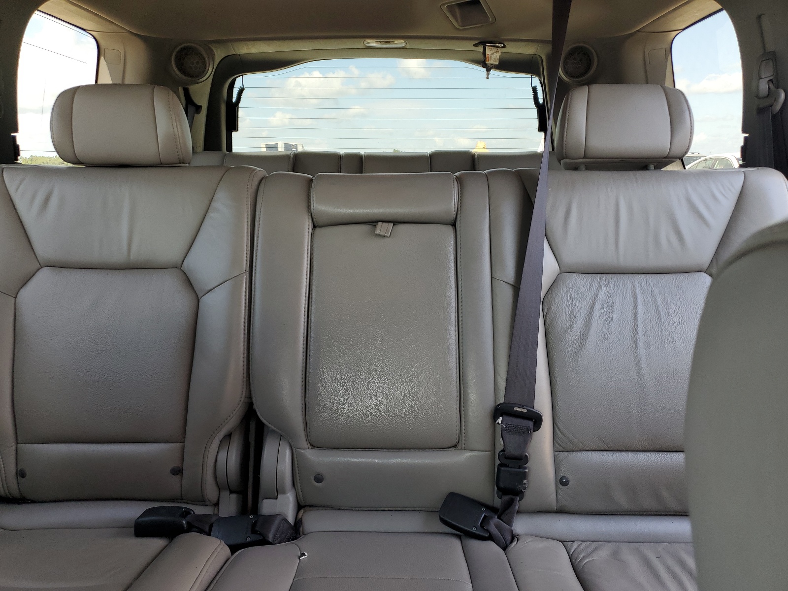 5FNYF4H91BB042211 2011 Honda Pilot Touring