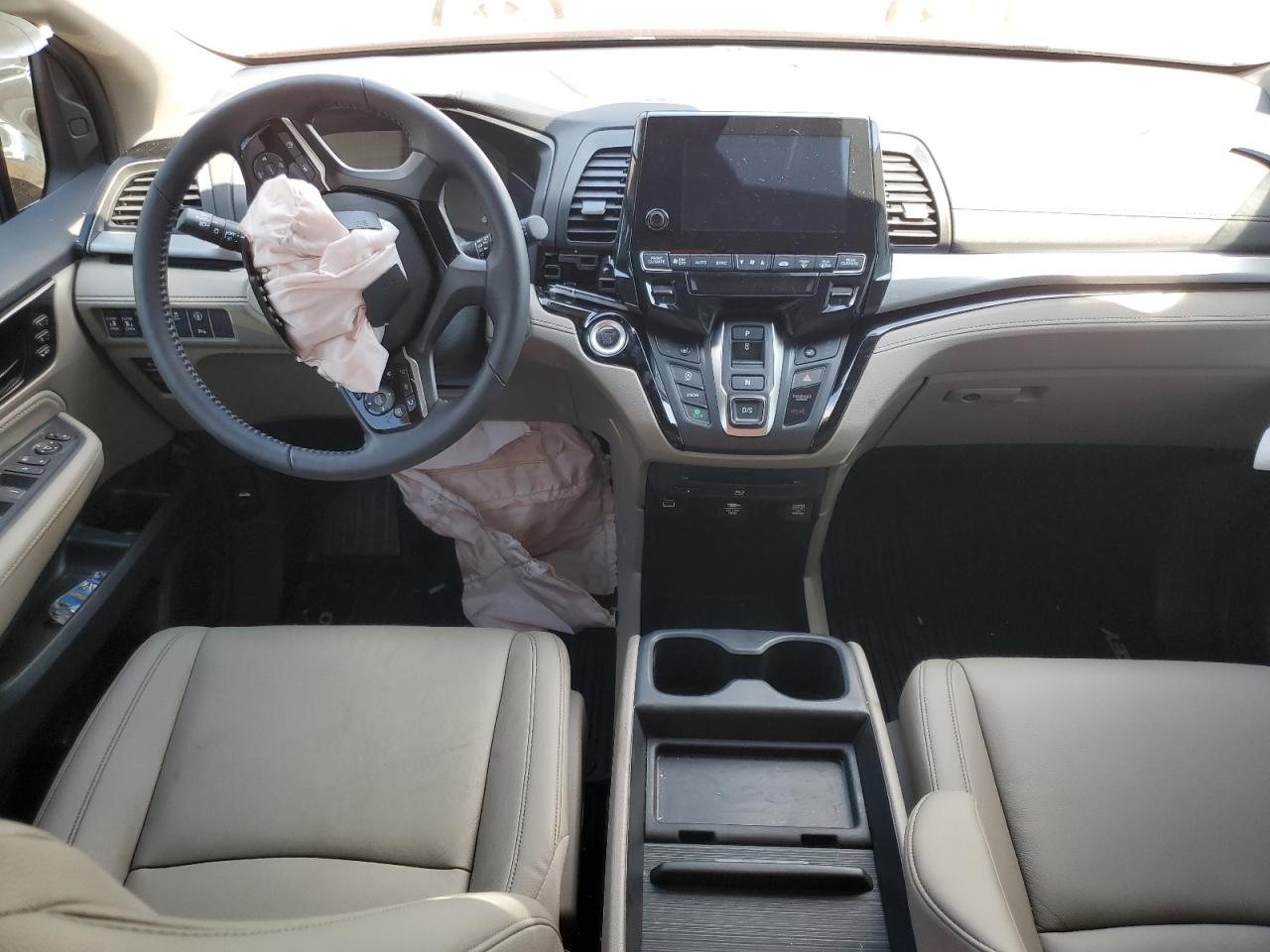2024 Honda Odyssey - Image 8