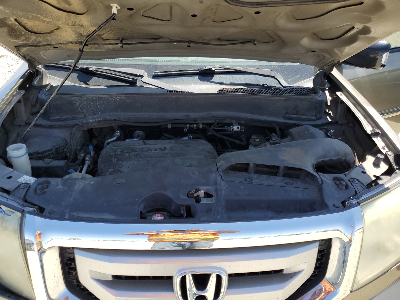 5FNYF4H94BB008926 2011 Honda Pilot Touring