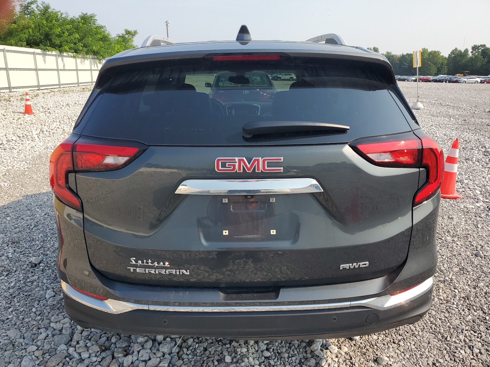 3GKALVEV9LL261670 2020 GMC Terrain Slt