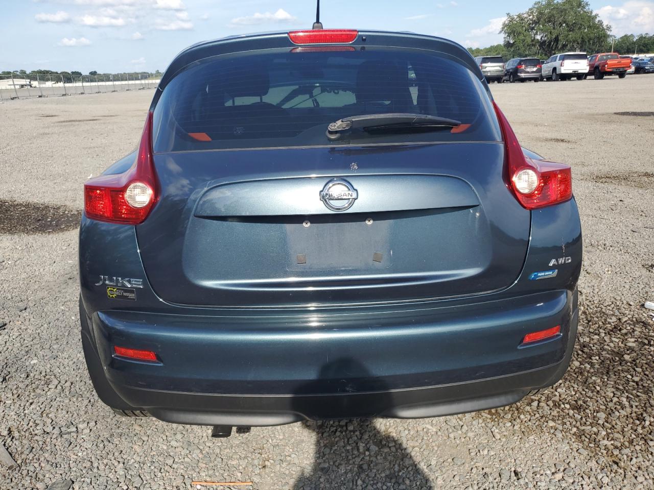 2014 Nissan Juke S VIN: JN8AF5MV0ET356965 Lot: 67981344