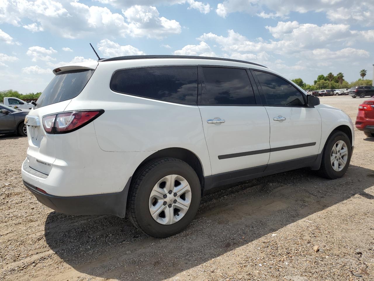 2016 Chevrolet Traverse - Image 3