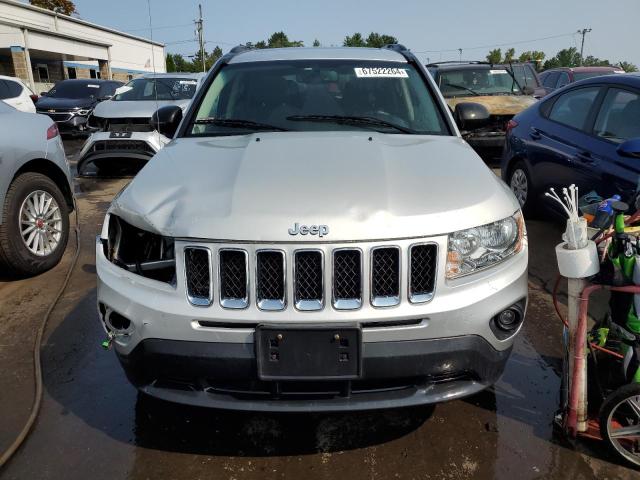  JEEP COMPASS 2012 Серебристый