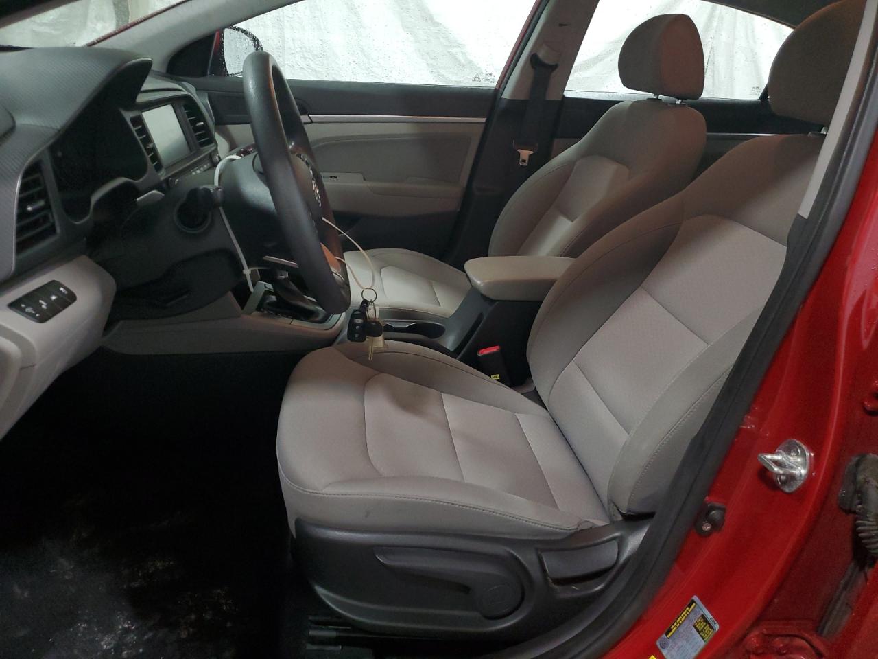 2019 Hyundai Elantra - Image 7
