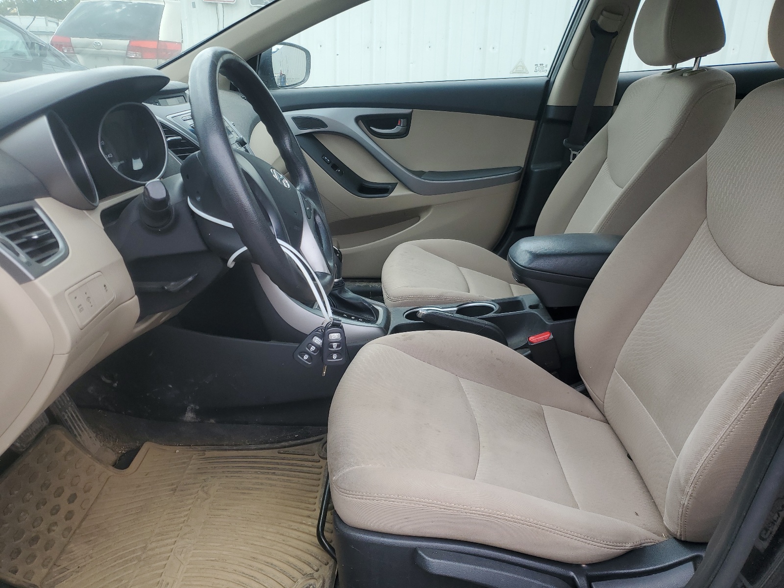 KMHDH4AE9FU229401 2015 Hyundai Elantra Se