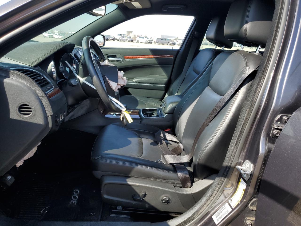 2014 Chrysler 300 VIN: 2C3CCAAG4EH323903 Lot: 66009444