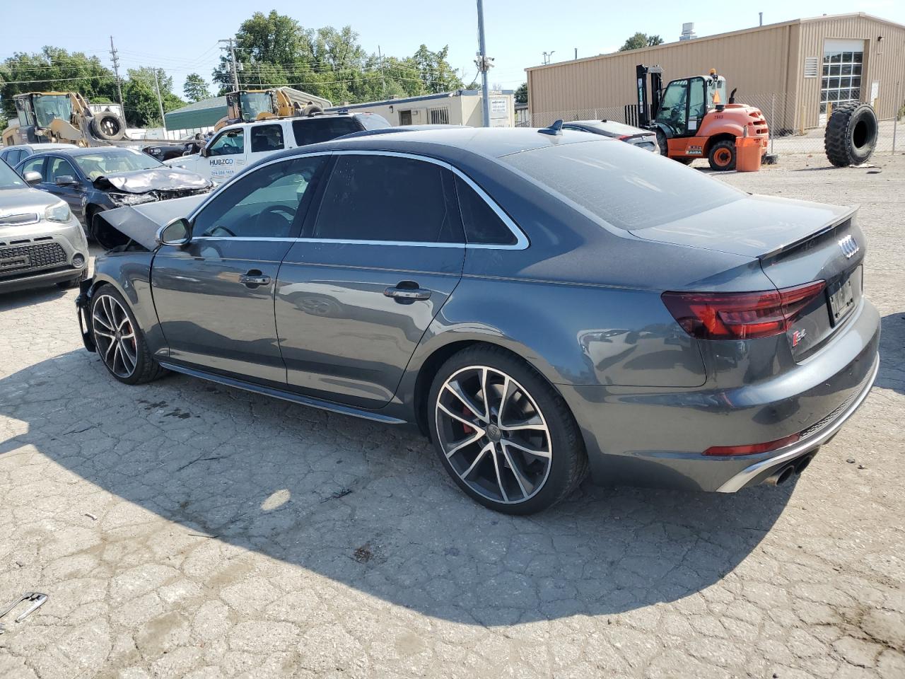 WAUB4AF49KA112318 2019 AUDI RS4 - Image 2