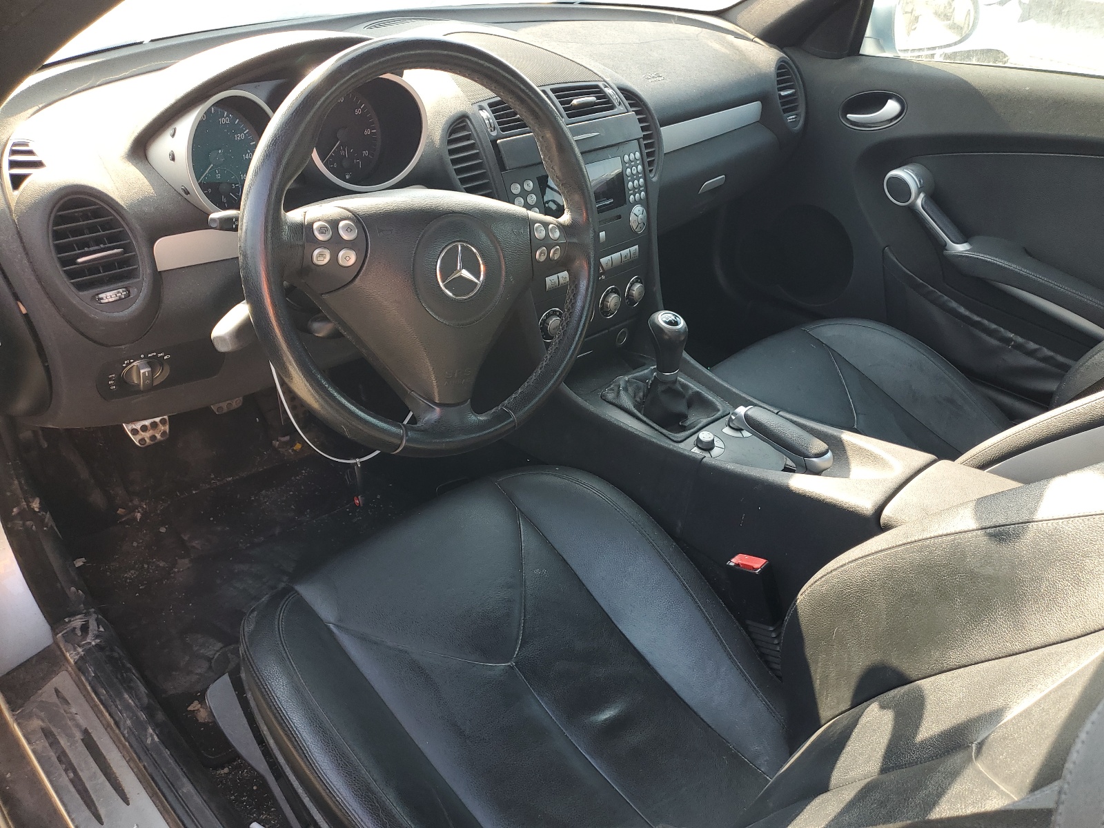 WDBWK56F35F057180 2005 Mercedes-Benz Slk 350