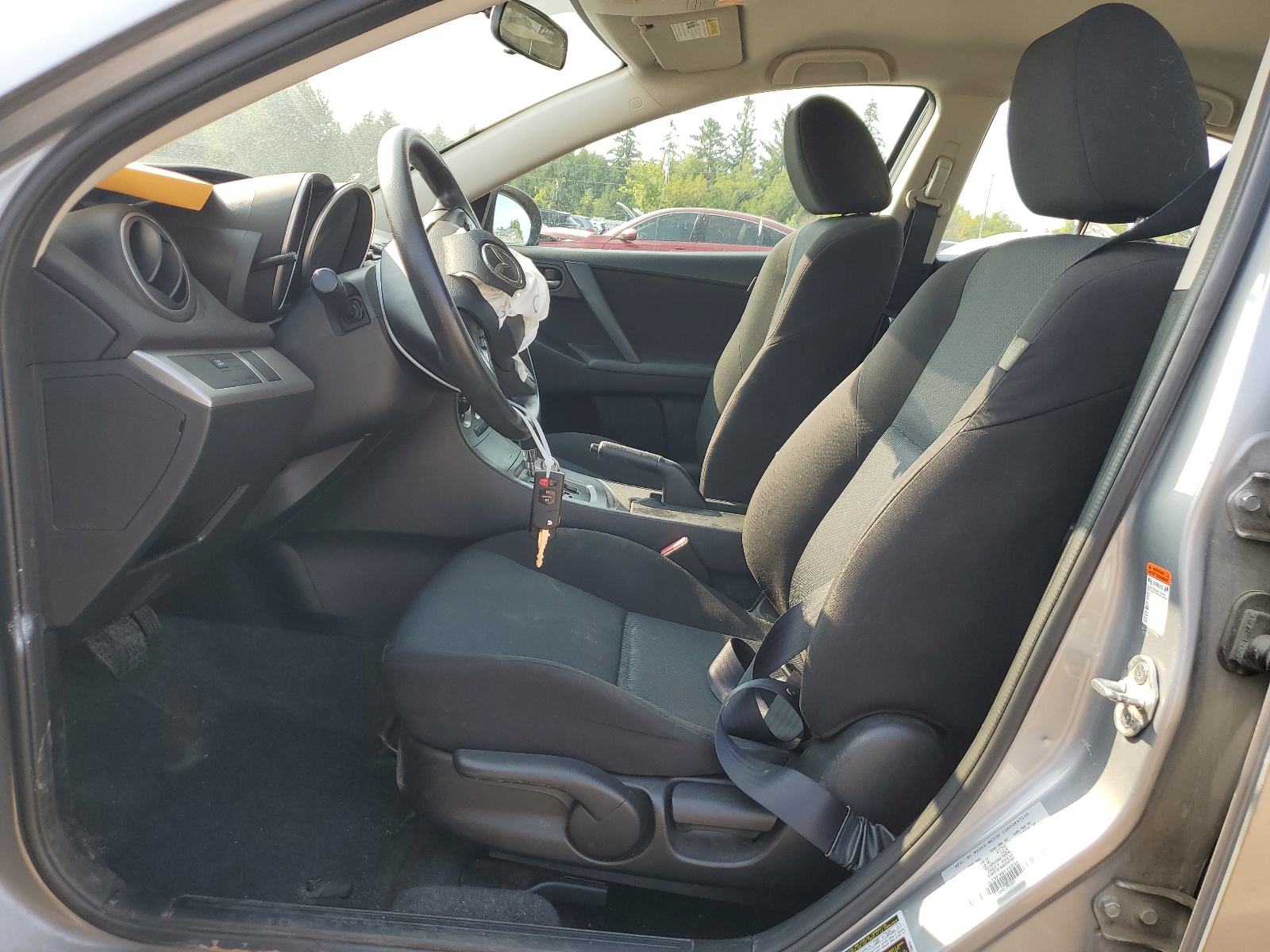 JM1BL1VF9B1900380 2011 Mazda 3 I