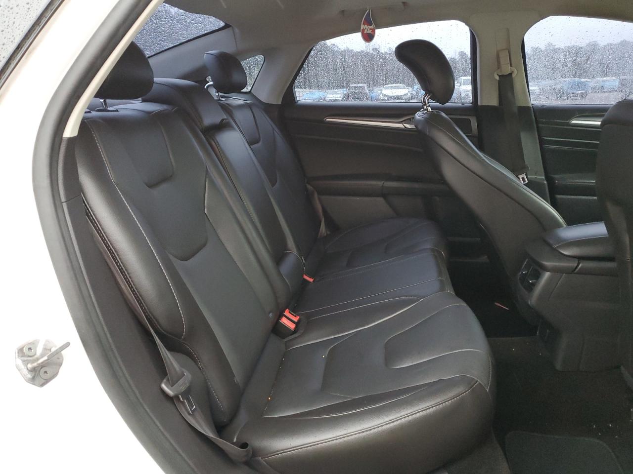 2014 Ford Fusion - Image 10