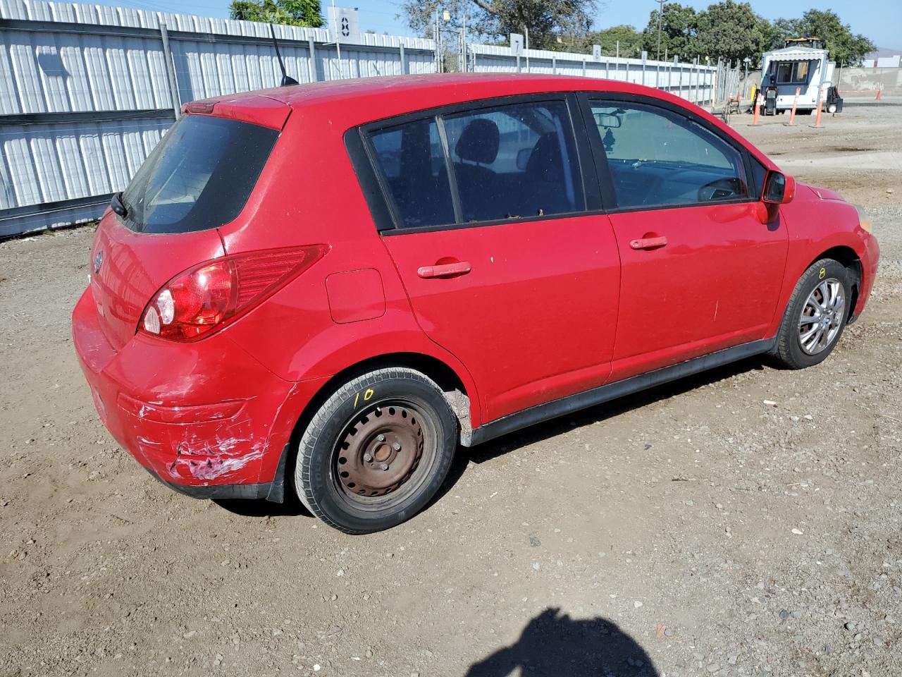 2008 Nissan Versa S VIN: 3N1BC13E28L388346 Lot: 69141874