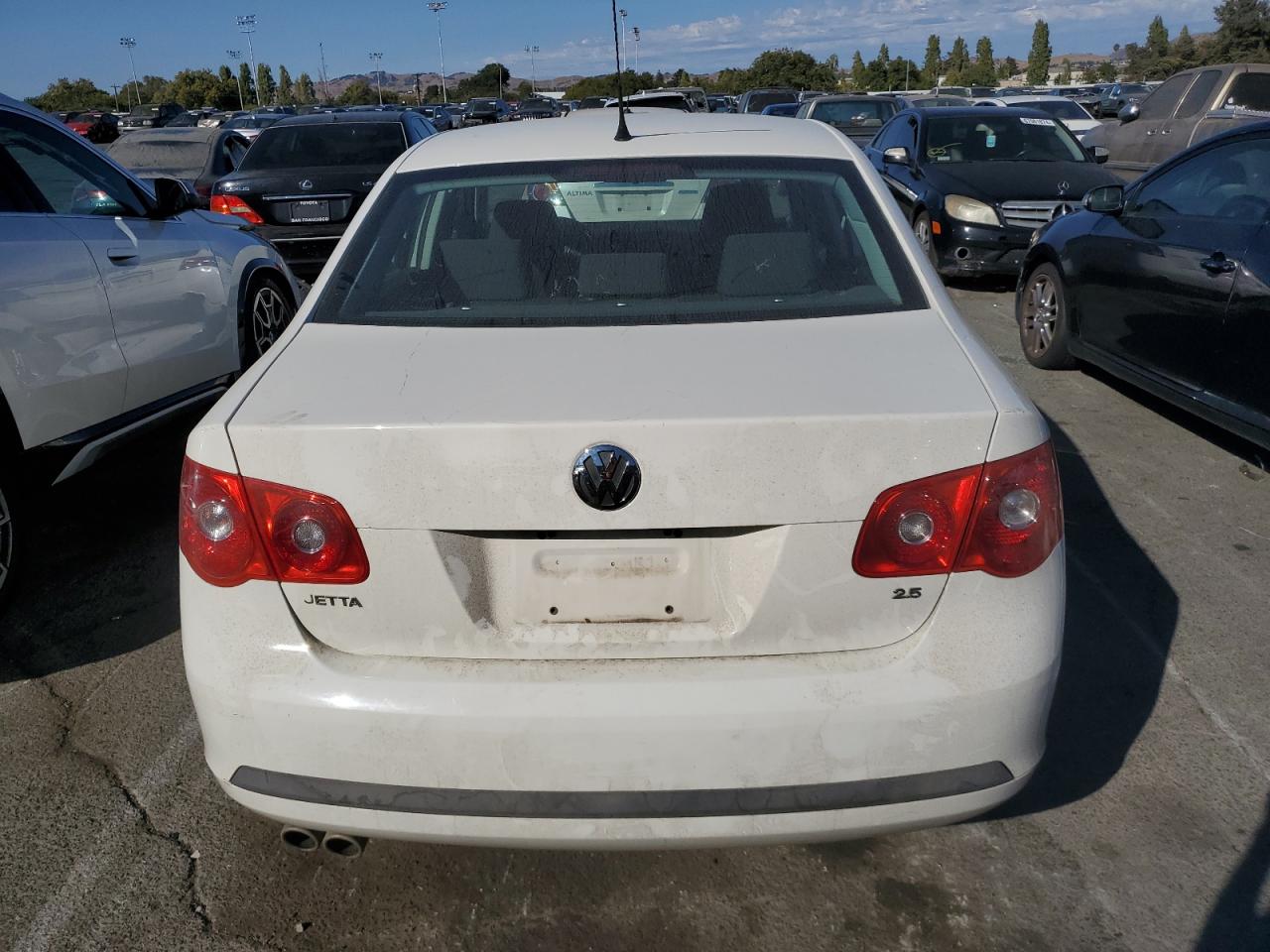 2007 Volkswagen Jetta 2.5 VIN: 3VWHG81K87M027870 Lot: 66954044