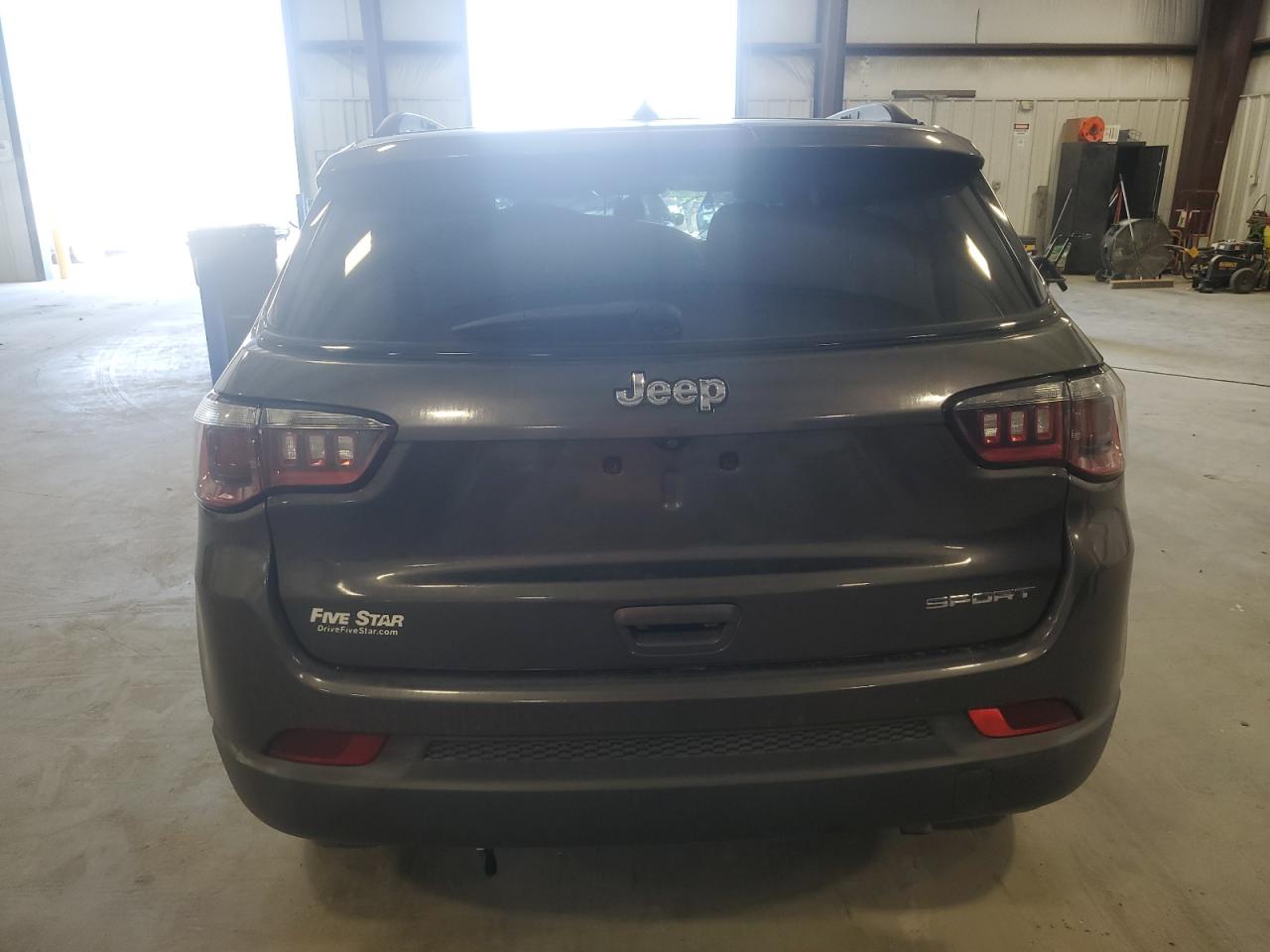 2018 Jeep Compass Sport VIN: 3C4NJCABXJT102169 Lot: 68332824