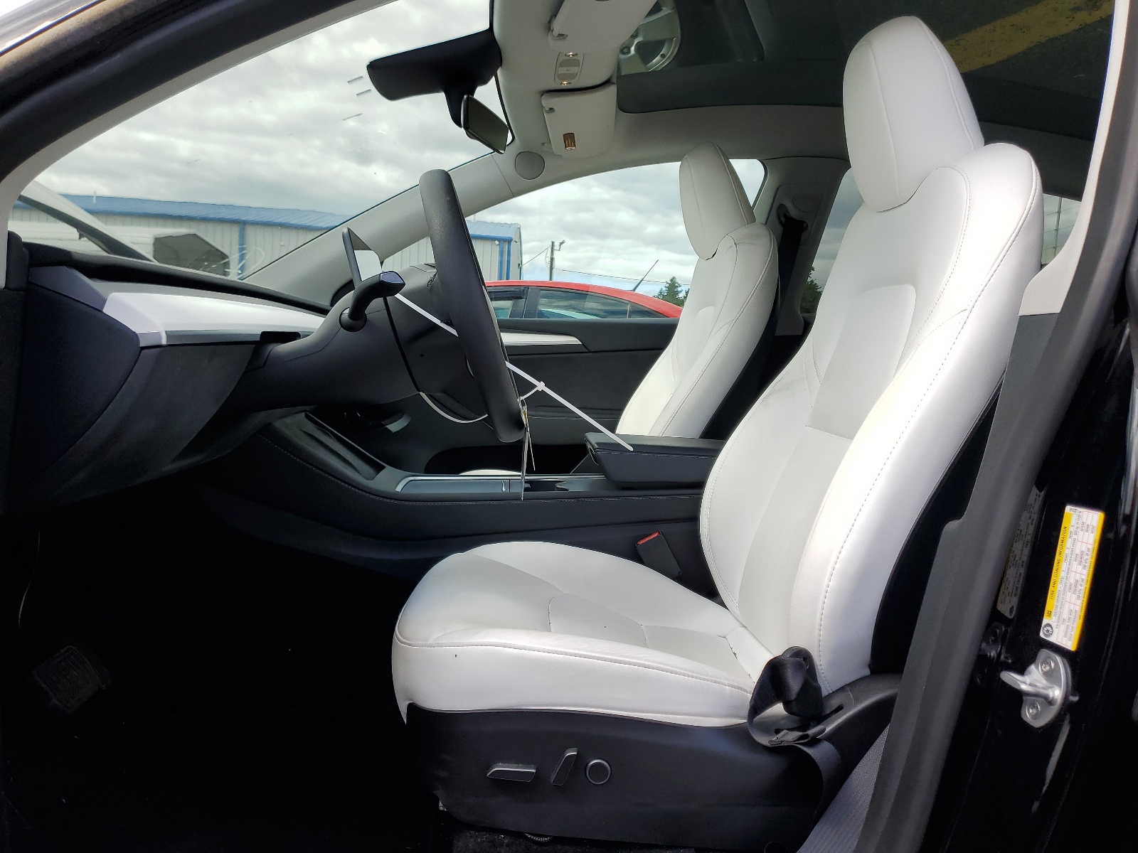 7SAYGAEE3PF691533 2023 Tesla Model Y