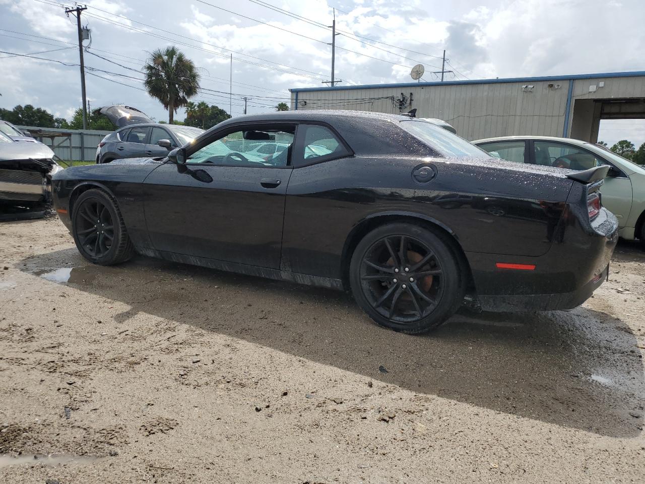 2C3CDZBT6GH338266 2016 DODGE CHALLENGER - Image 2