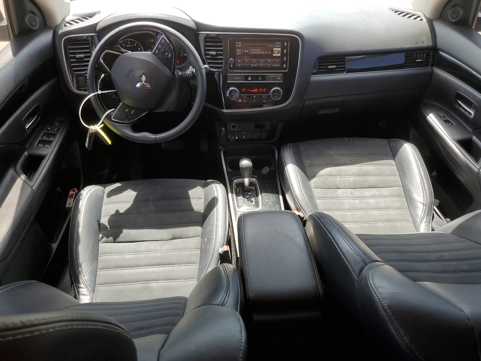 JA4AD3A33KZ006807 2019 Mitsubishi Outlander Se