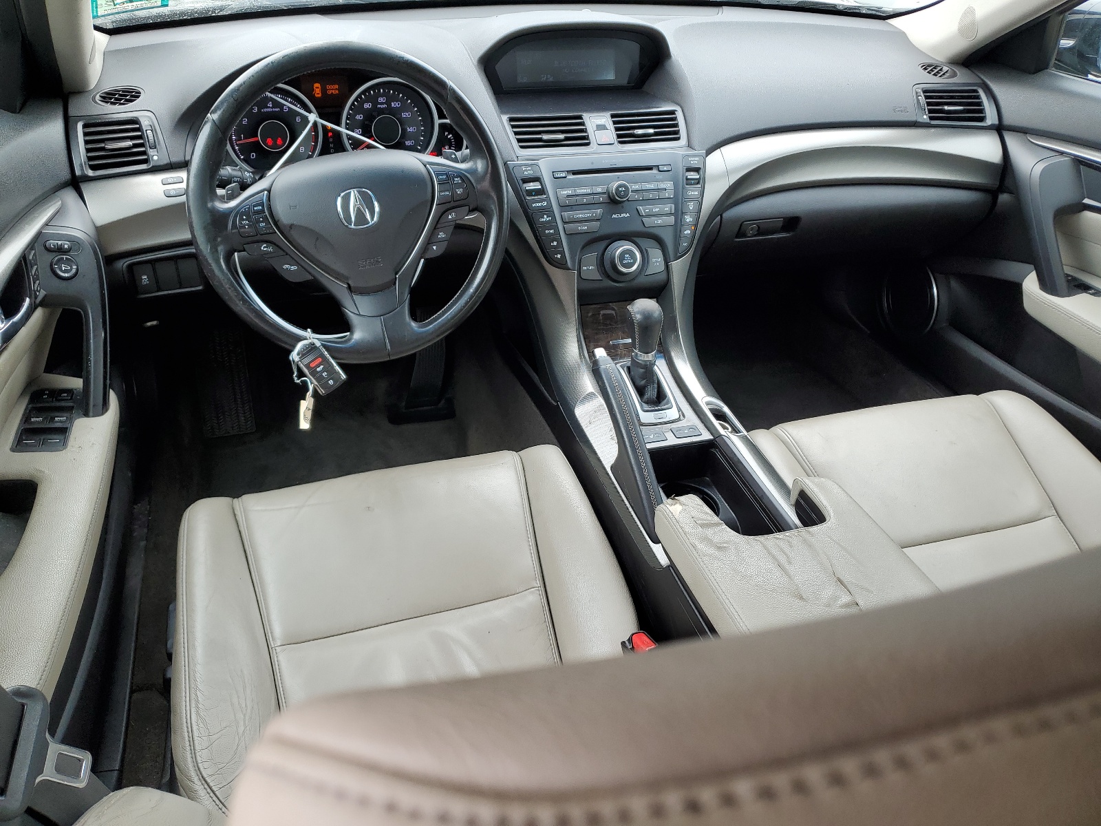 19UUA8F32EA000132 2014 Acura Tl Se