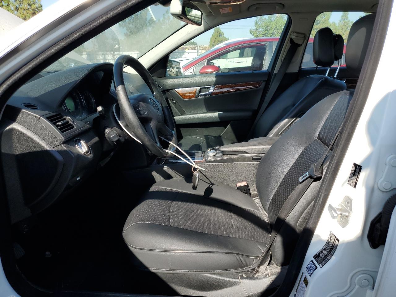 2009 Mercedes-Benz C 300 VIN: WDDGF54XX9R041476 Lot: 69108954