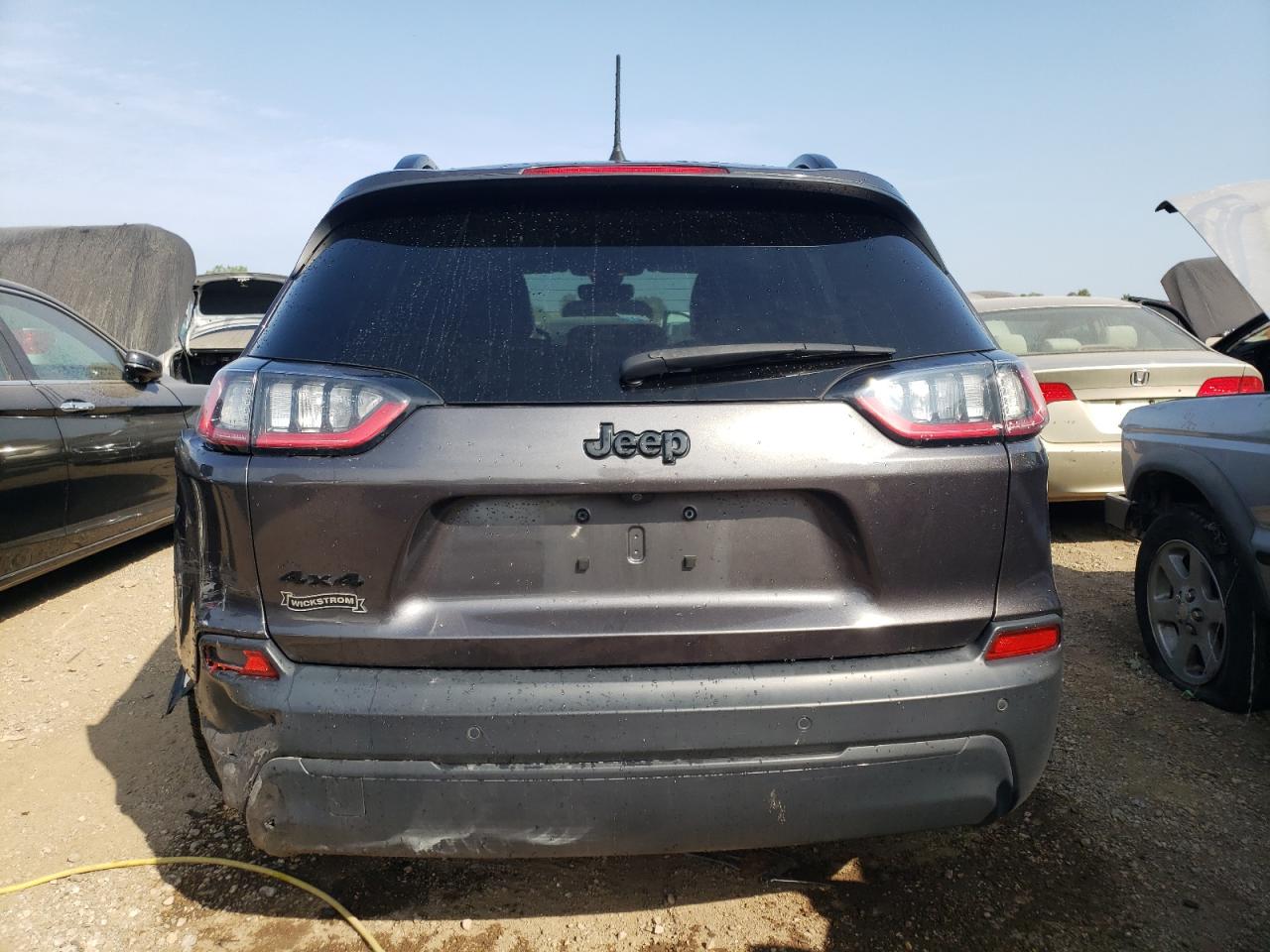 2019 Jeep Cherokee Latitude Plus VIN: 1C4PJMLB8KD294419 Lot: 68143074