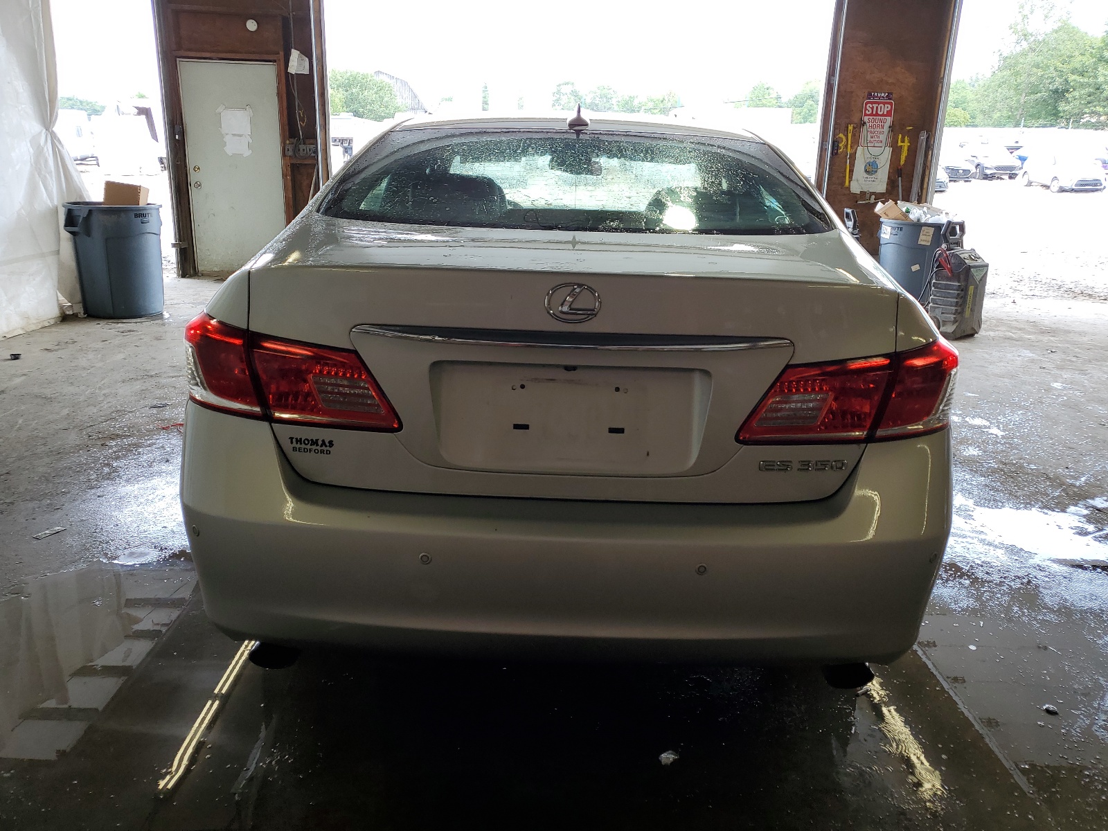 JTHBK1EG2B2428088 2011 Lexus Es 350