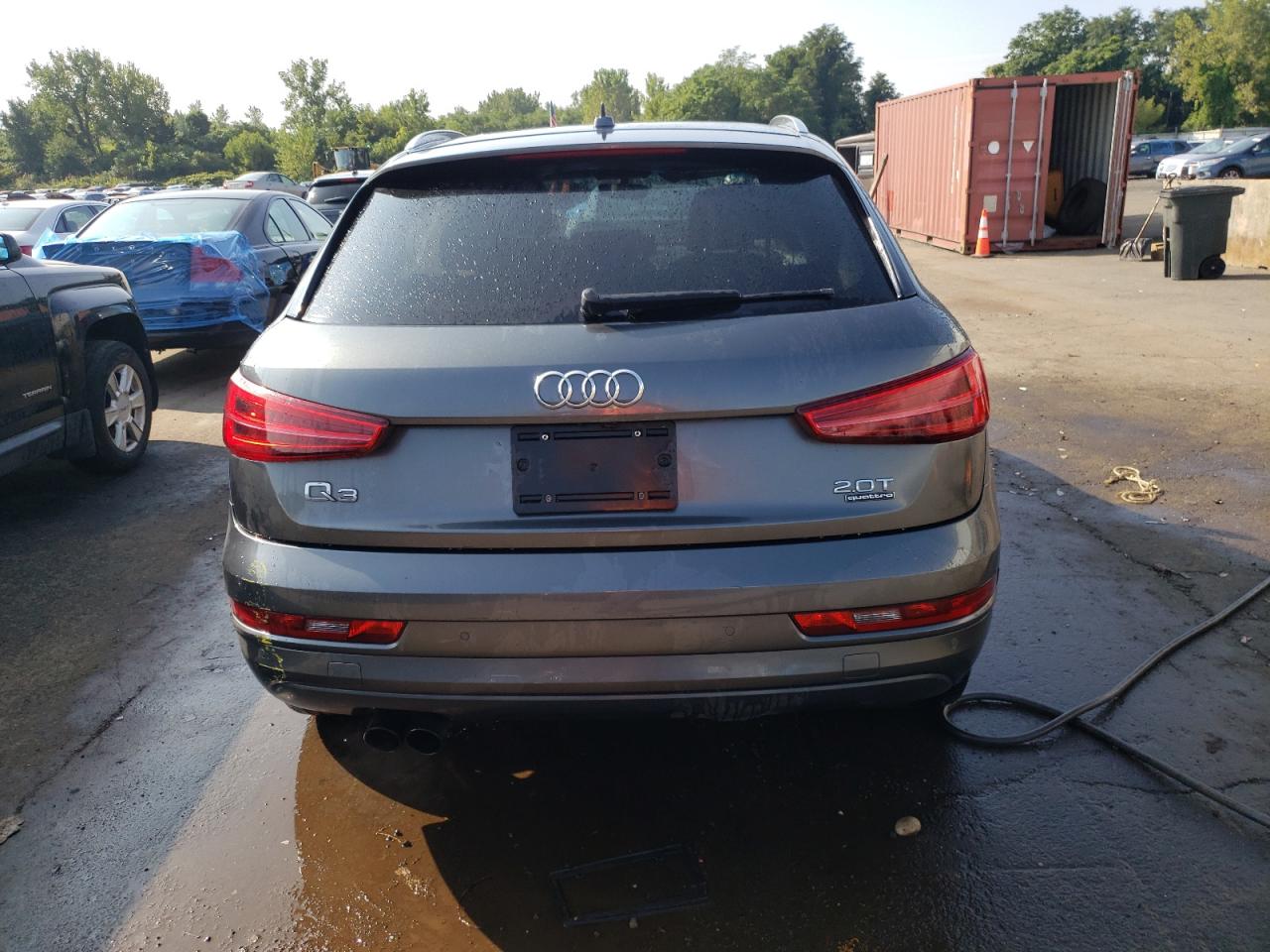 WA1JCCFS0JR008290 2018 Audi Q3 Premium Plus