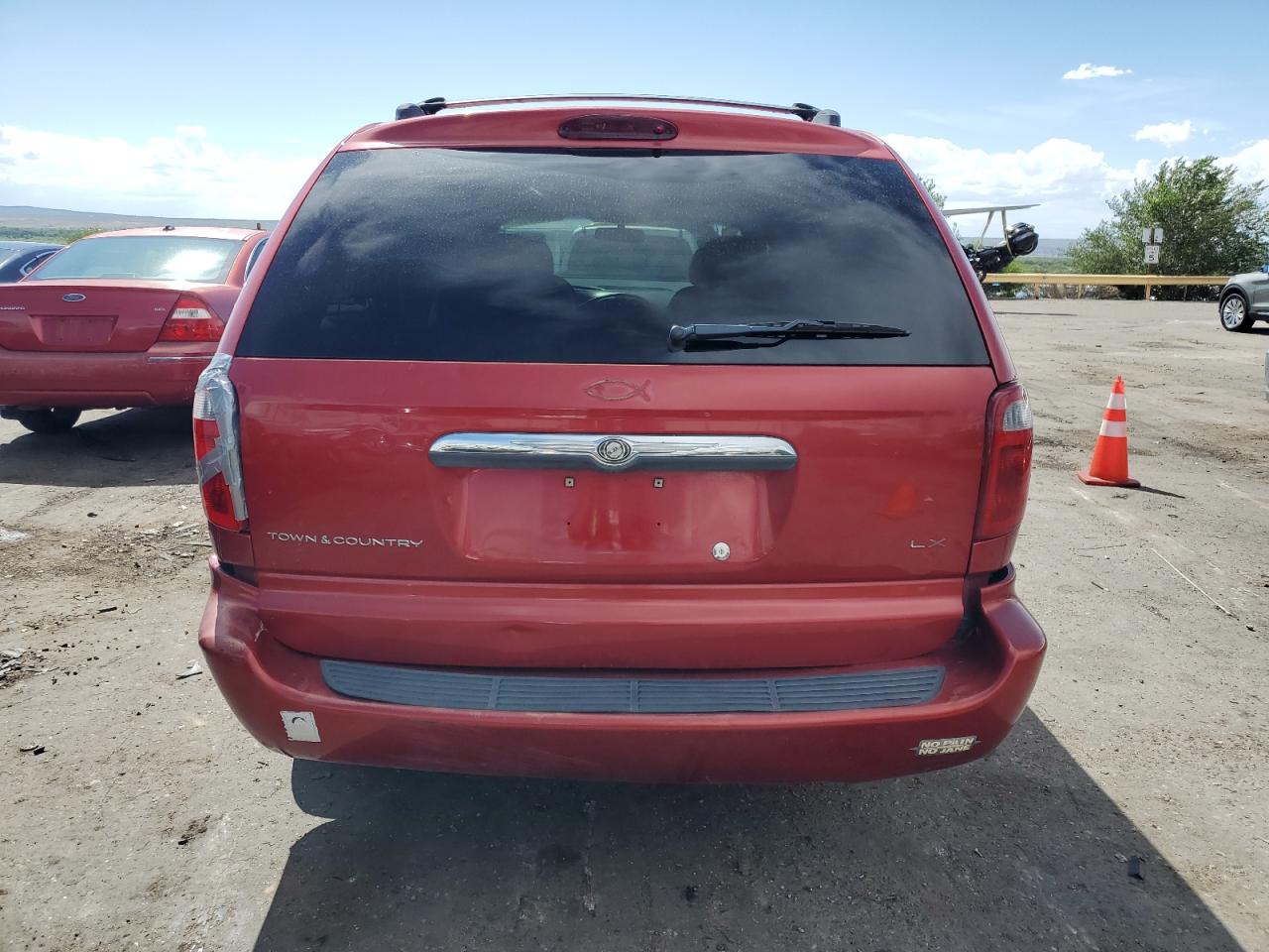 2003 Chrysler Town & Country Lx VIN: 2C8GP44R83R377307 Lot: 65522804