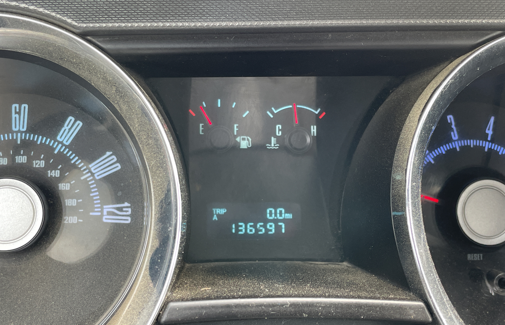 1ZVBP8EN6A5175734 2010 Ford Mustang