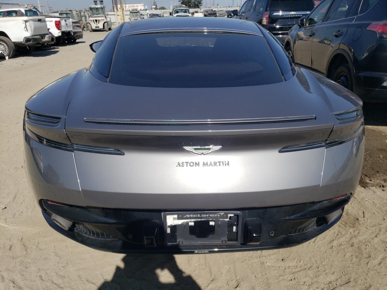 SCFRMFAW0KGL05379 2019 Aston Martin Db11