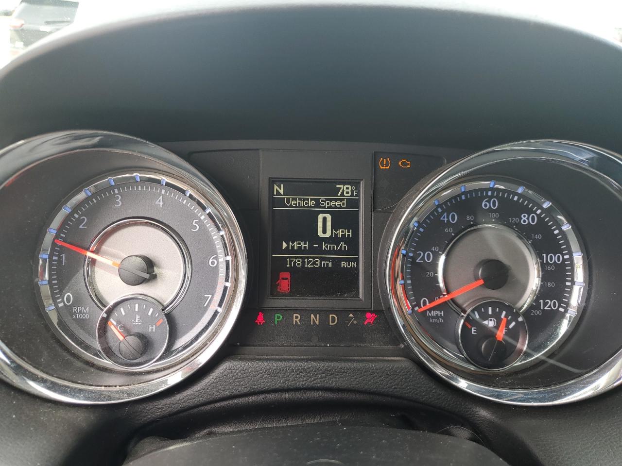 2014 Chrysler Town & Country Touring VIN: 2C4RC1BG4ER285927 Lot: 65954964