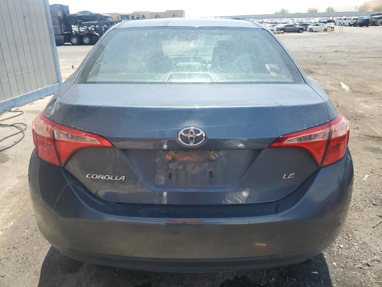 2018 Toyota Corolla L VIN: 2T1BURHE7JC092927 Lot: 66333344