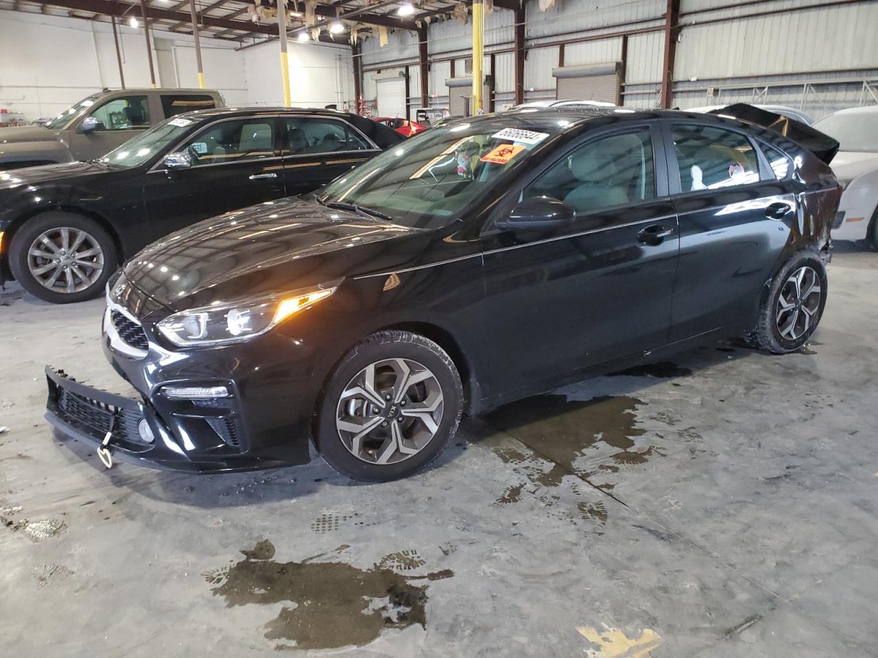 3KPF24AD4ME389669 2021 KIA FORTE - Image 1