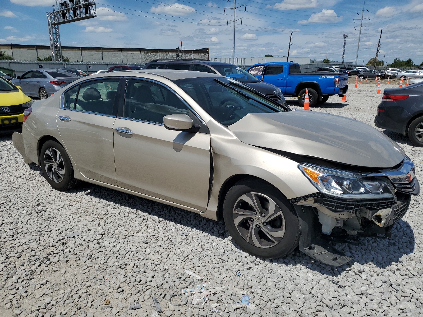 1HGCR2F33HA132600 2017 Honda Accord Lx