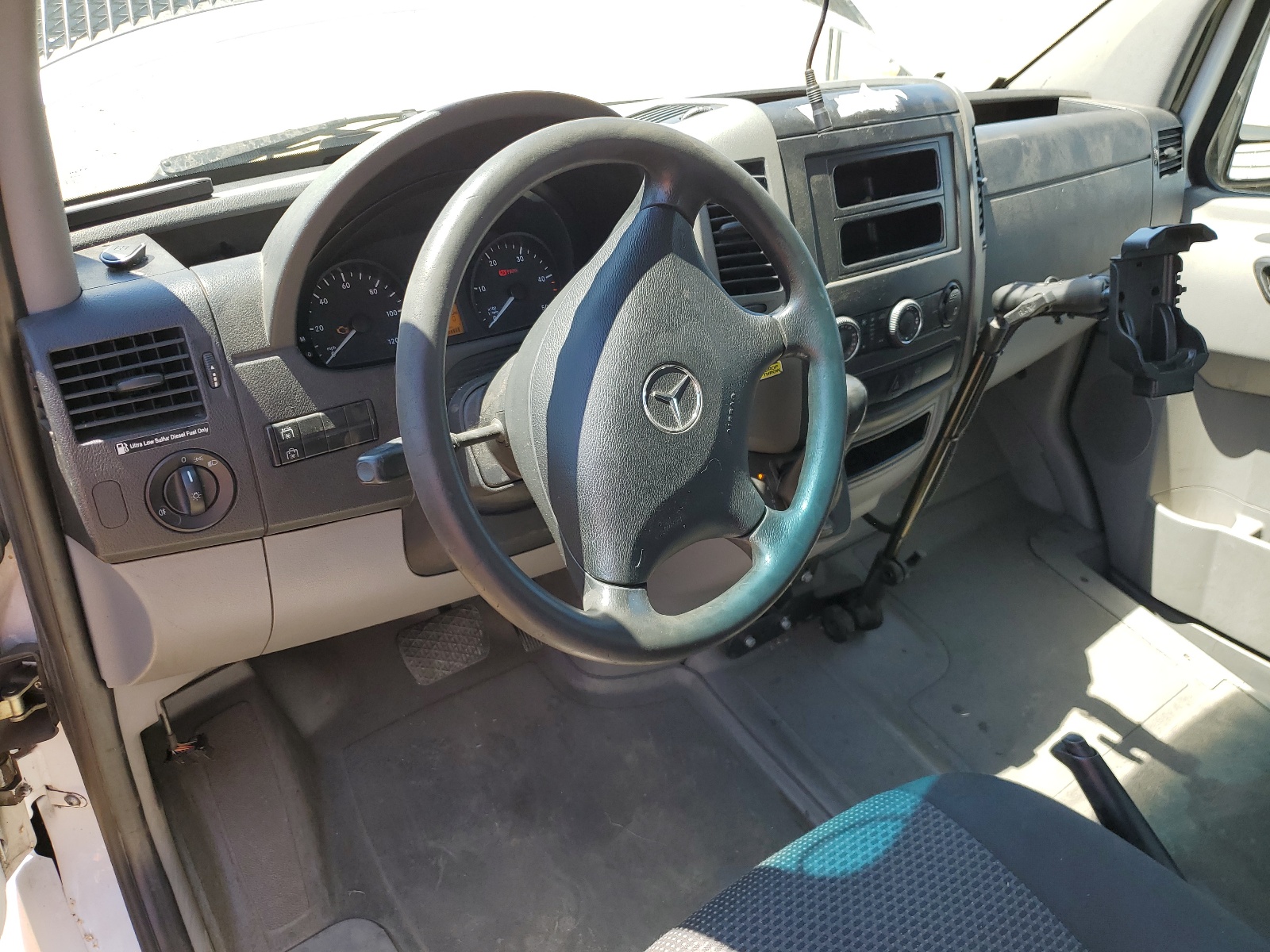 WD3PE8CB0C5707256 2012 Mercedes-Benz Sprinter 2500