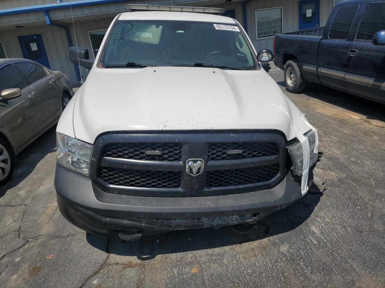 2021 RAM 1500 - Image 5