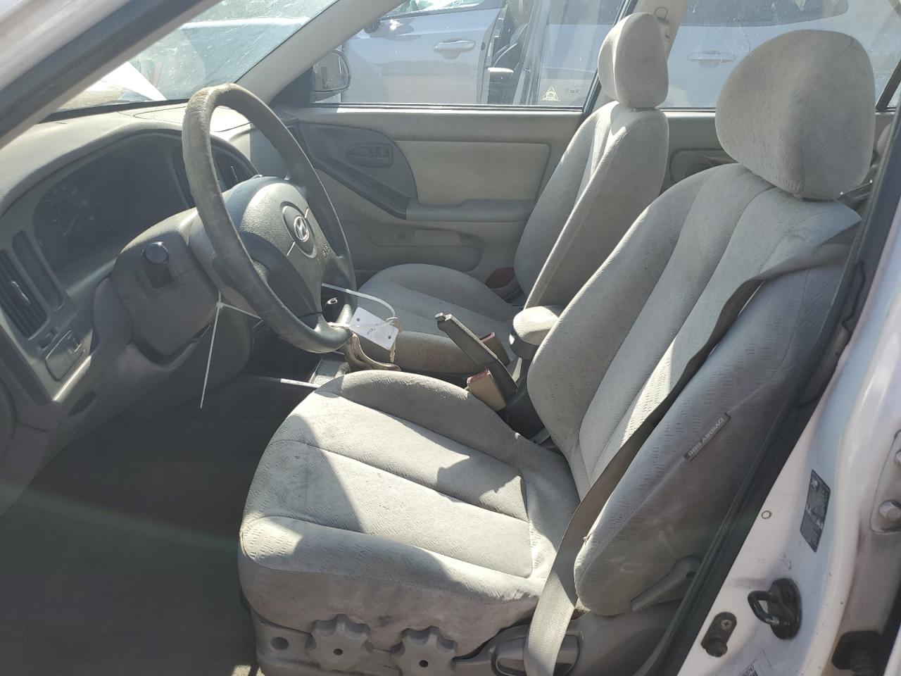 2004 Hyundai Elantra Gls VIN: KMHDN46D84U769747 Lot: 65783774
