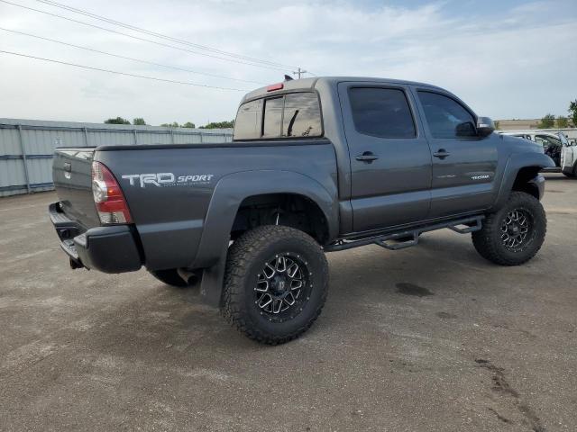Pickups TOYOTA TACOMA 2015 Gray