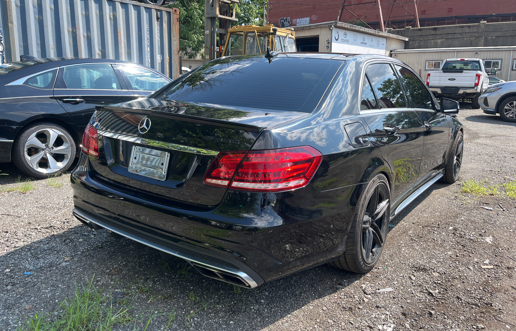 2014 Mercedes-Benz E 63 Amg-S vin: WDDHF7GB7EA898749