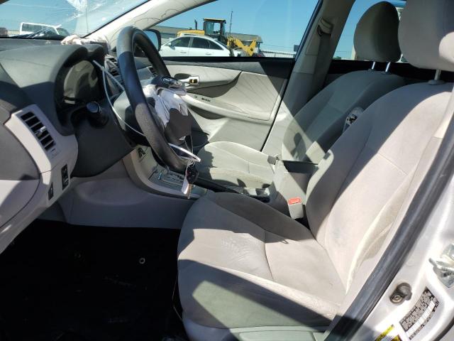  TOYOTA COROLLA 2012 Серебристый