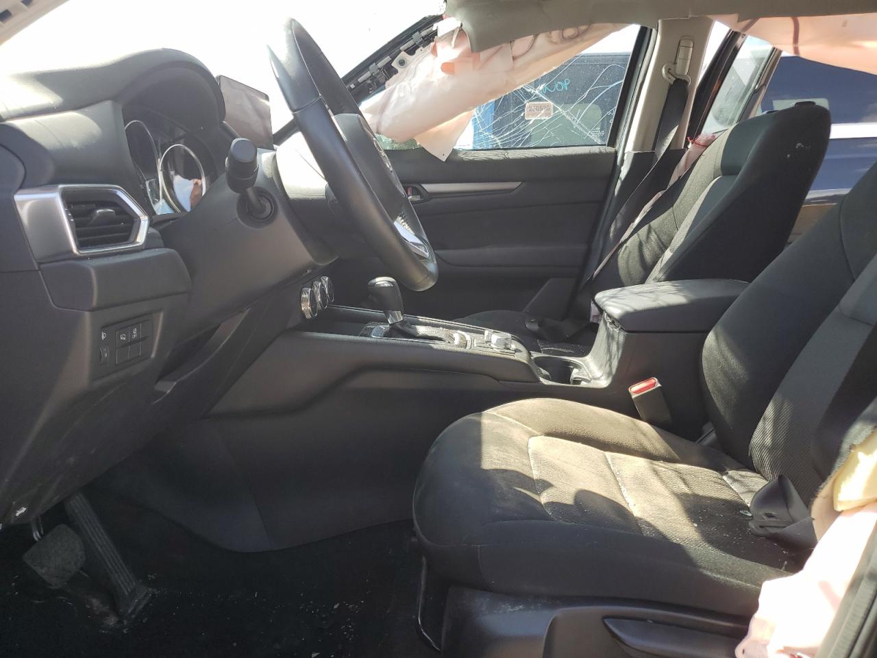 2022 Mazda CX-5 - Image 7
