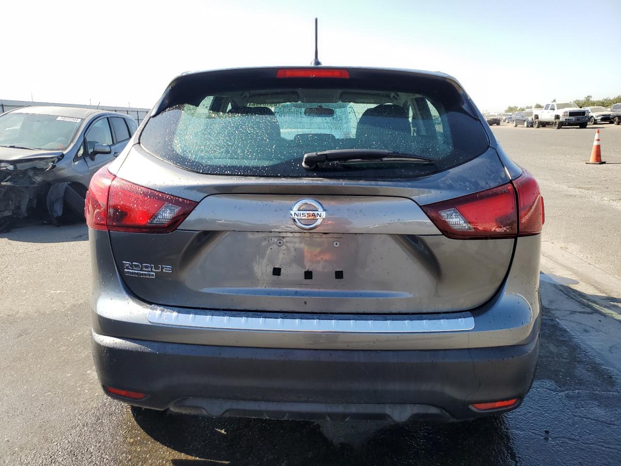 2017 Nissan Rogue Sport S VIN: JN1BJ1CP3HW001689 Lot: 69161984