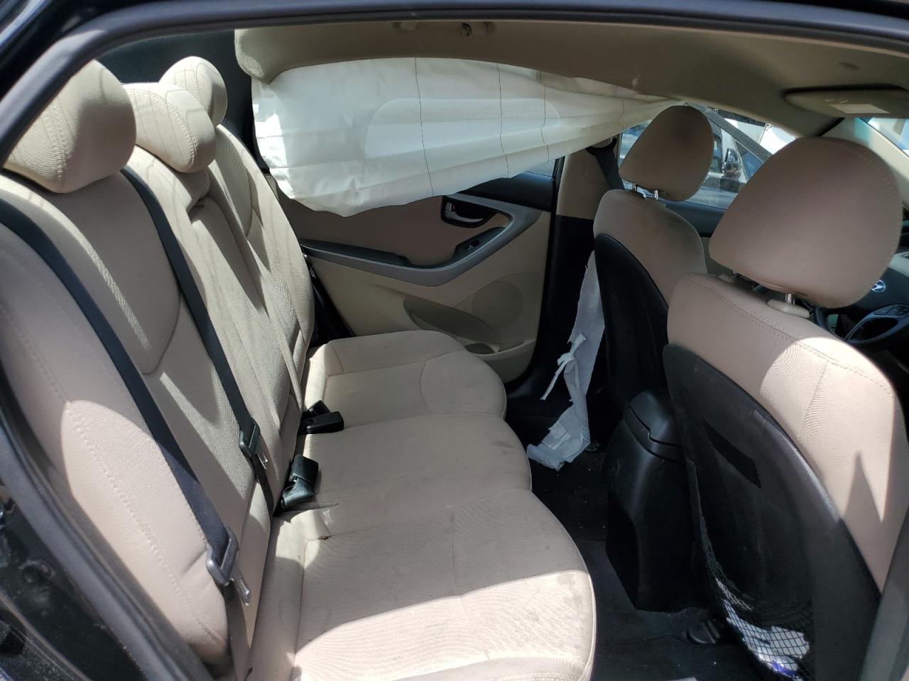 2016 Hyundai Elantra Se VIN: 5NPDH4AE7GH658827 Lot: 67287934