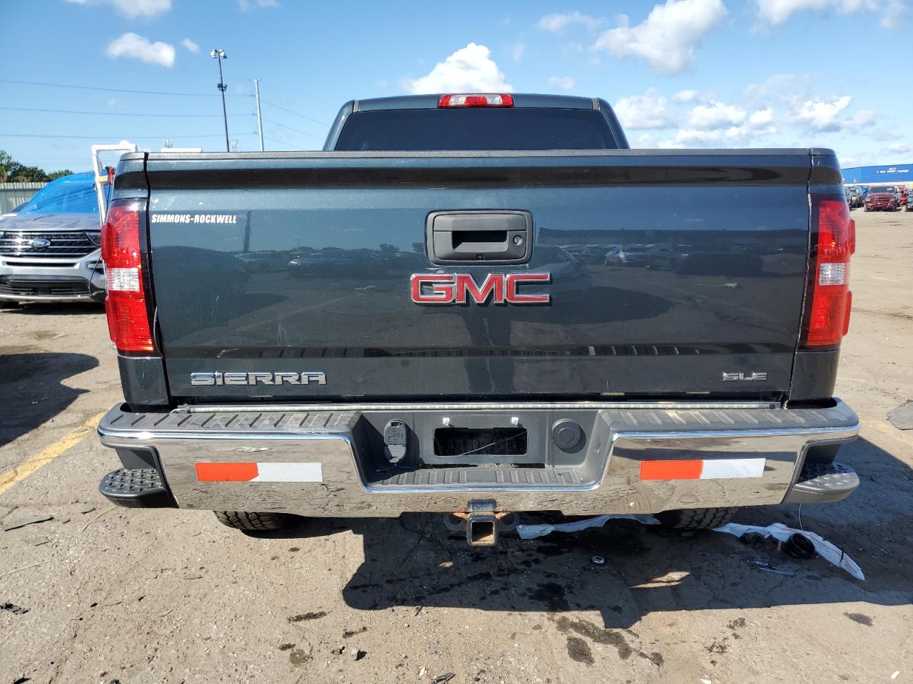 1GTV2MECXJZ194656 2018 GMC Sierra K1500 Sle