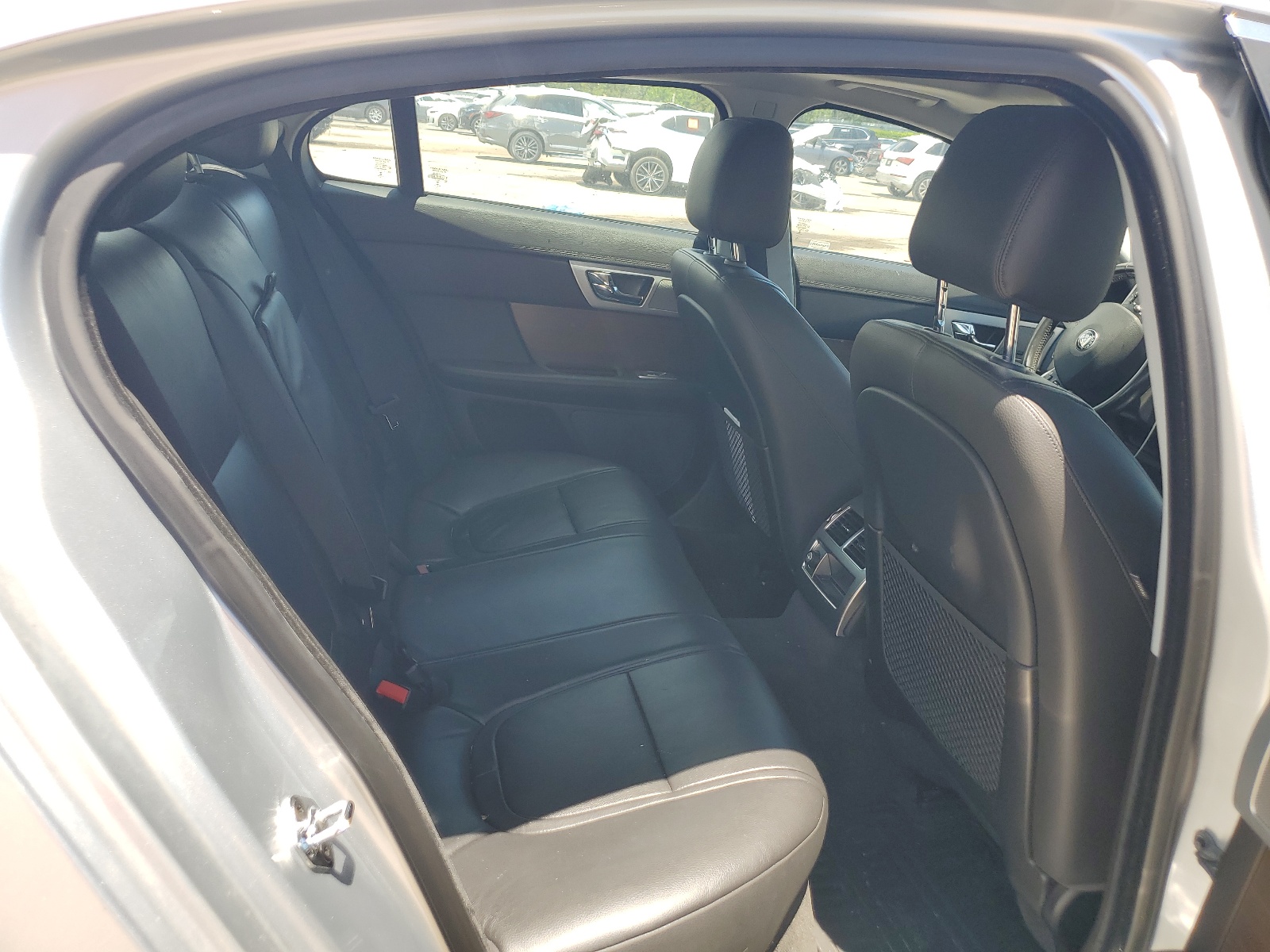 SAJWA0FS8FPU64347 2015 Jaguar Xf 2.0T Premium